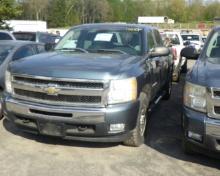 2010 Chevrolet Silverado 1500 LT Crew Cab   4x4 s/n:229751