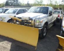 2012 FORD F-350 XLT SD Ext Cab   w/Fisher Plow   4x4 s/n:C17048