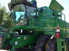 John Deere S680 MRWD Combine, apx 2466 sep hrs