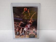 1993 TOPPS STADIUM CLUB #201 SHAQUILLE O'NEAL RC