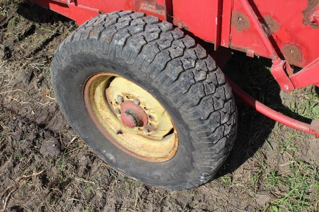 MF MODEL 12 SMALL SQUARE BALER, BELT THROWER