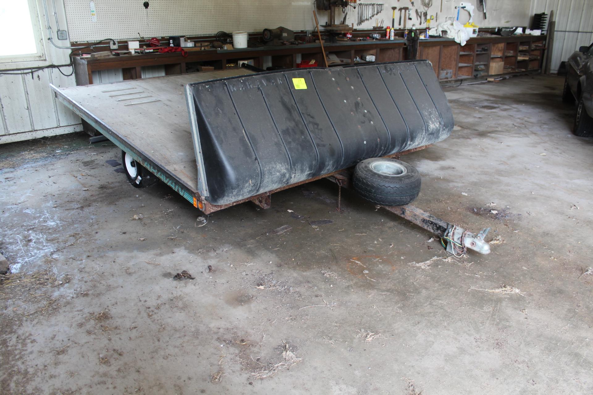 *** 1994 2 PLACE KARAVAN SINGLE AXLE SNOWMOBILE TRAILER,