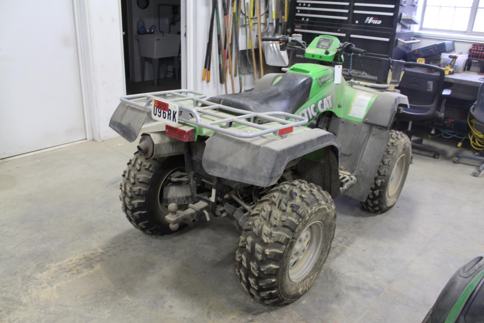 *** 2005 ARCTIC CAT 650 V-TWIN 4 WHEELER, 4 X 4,