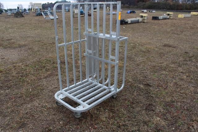 27" X 41" X 61"  4 WHEEL ALUM CART