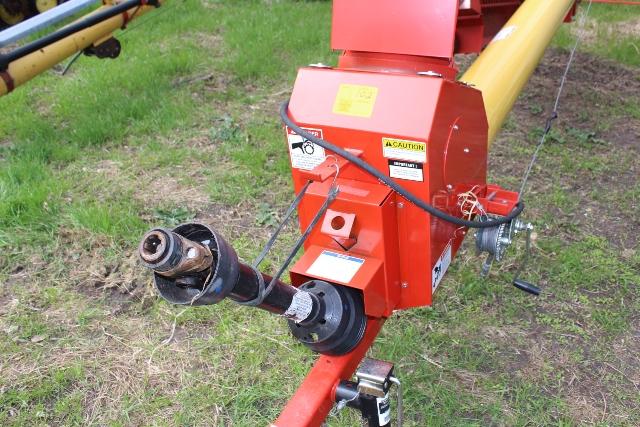 WESTFIELD MK 100-71 SWING HOPPER AUGER,