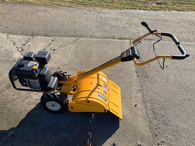 CUB CADET RT45 REAR TINE SELF PROPELLED TILLER,