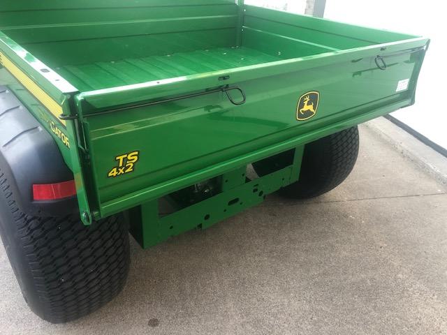 2016 JOHN DEERE TS 4X2 GATOR, 114.3 HRS, LIGHTS,