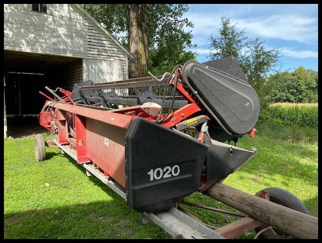 CaseIH 1020 20' Flexhead, Plastic Finger Reel, Manual F/A, Approx 200A on Wobble Box, 3" EZ Cut, SN-