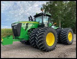 2013 JOHN DEERE 9410R 4WD TRACTOR, AUTO TRAC, 18/6 PS, PREMIUM CAB, LEATHER, DELUXE RADIO, GS3 7"