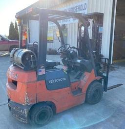 2007 Toyota Forklift, 5769 Hrs Showing, 3500 lb Machine