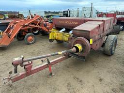 New Holland 315 Square Baler