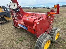 2012 New Holland FP240 Pull Type Forage Harvester