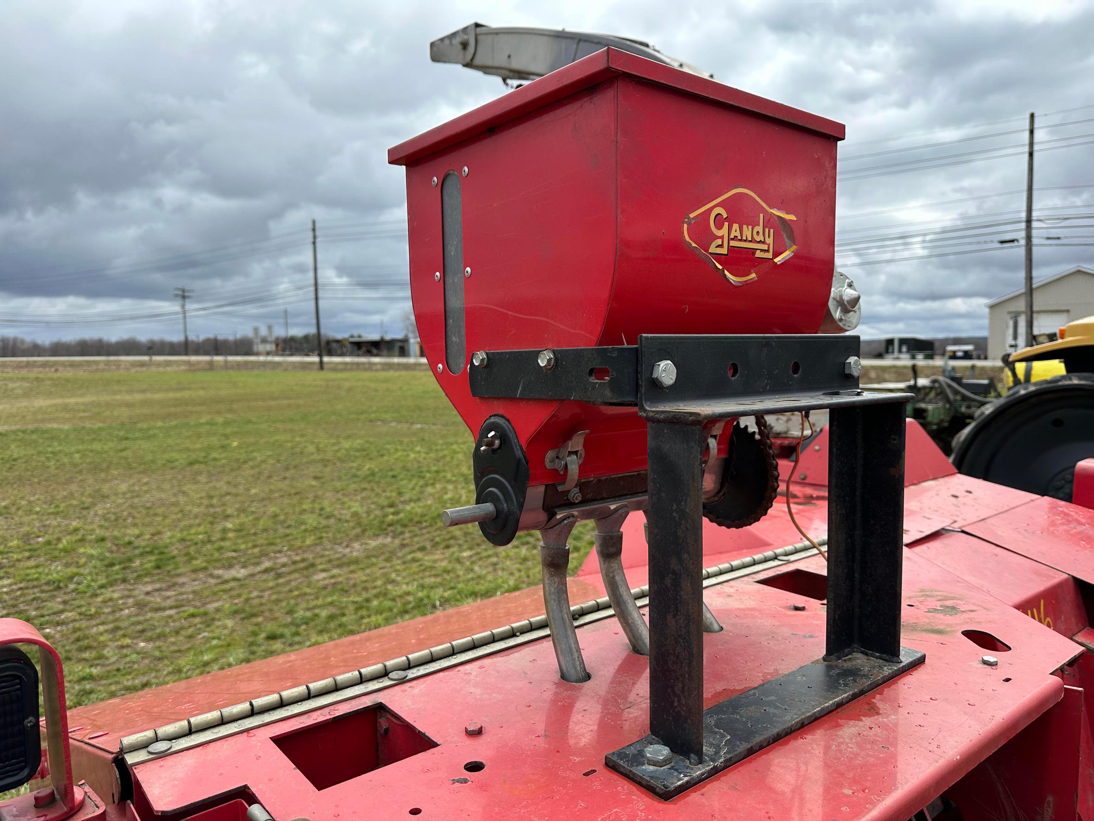 Gehl 1085 Pull Type Forage Harvester with TR3038 2X30 Corn Head, HA1210 7’ Hay Pickup