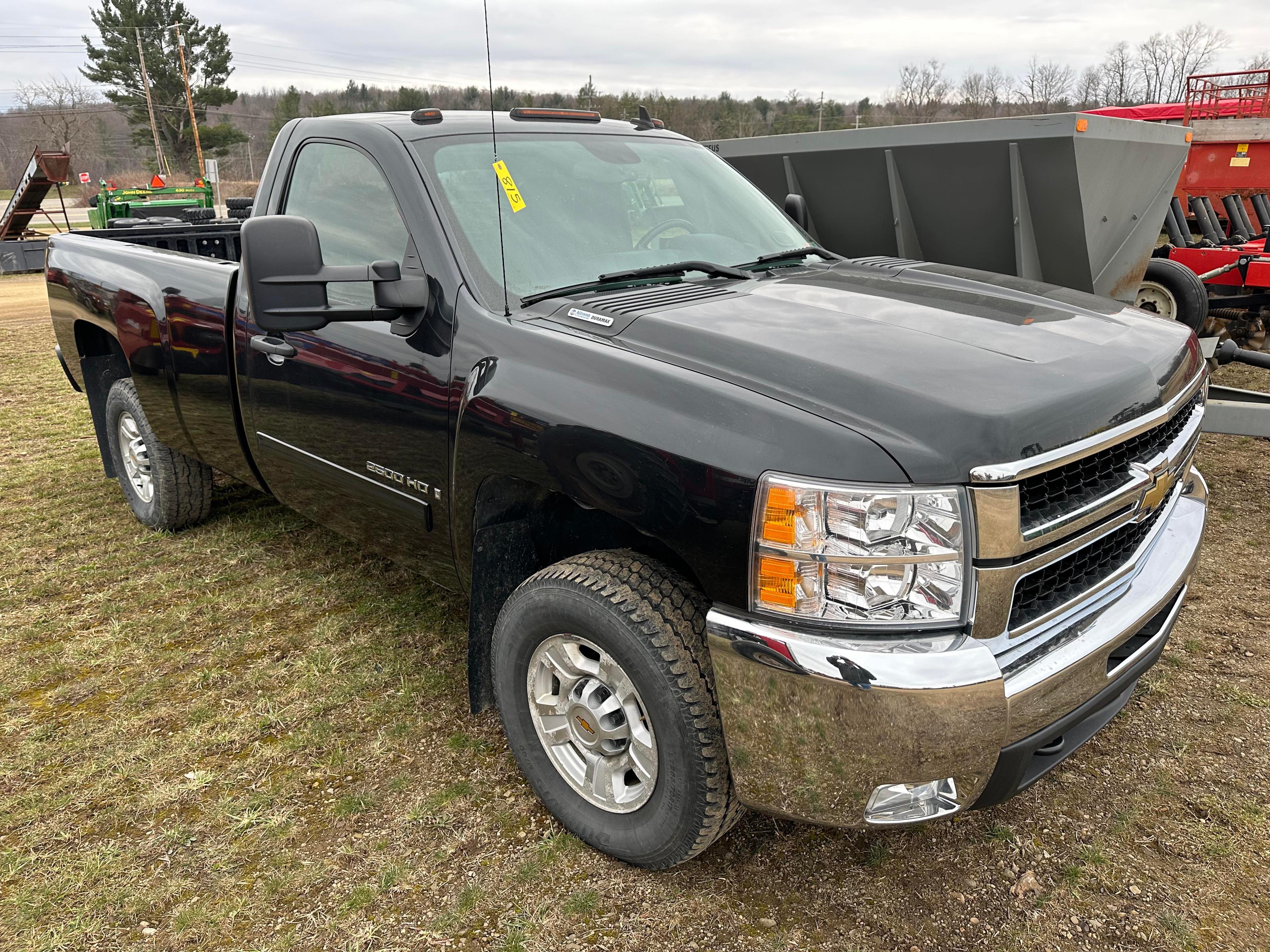 2009 Chevy 2500HD LT Regular Cab 8’ Bed Pickup With 40,099 Original One Owner Miles,