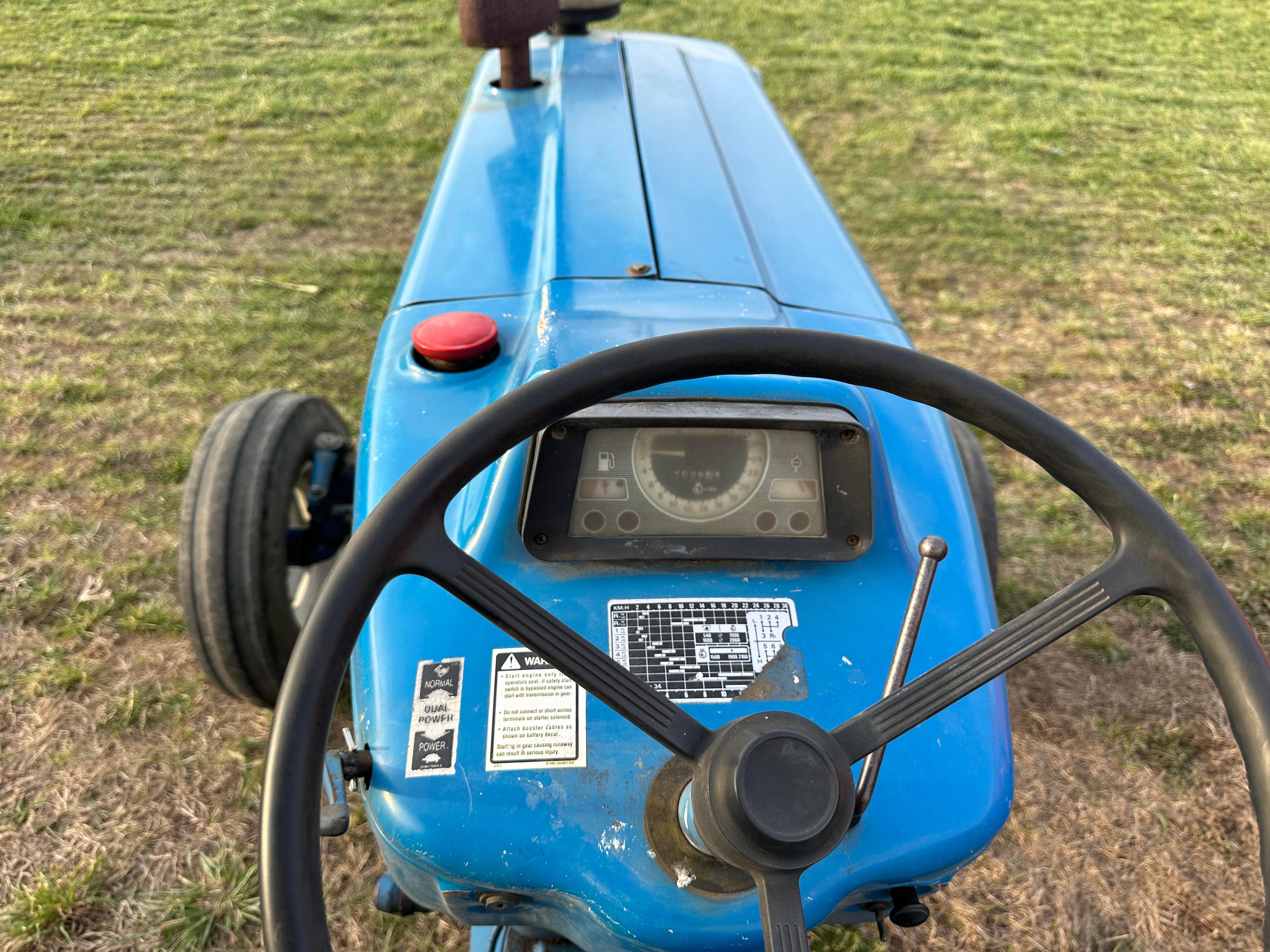 Ford 5600 Tractor with Dual Power