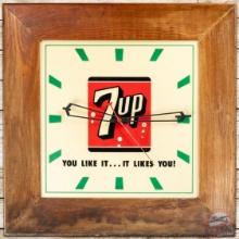 7up You Like it It Likes You Lighted Advertising Clock