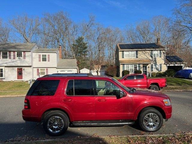 2010 Ford Explorer