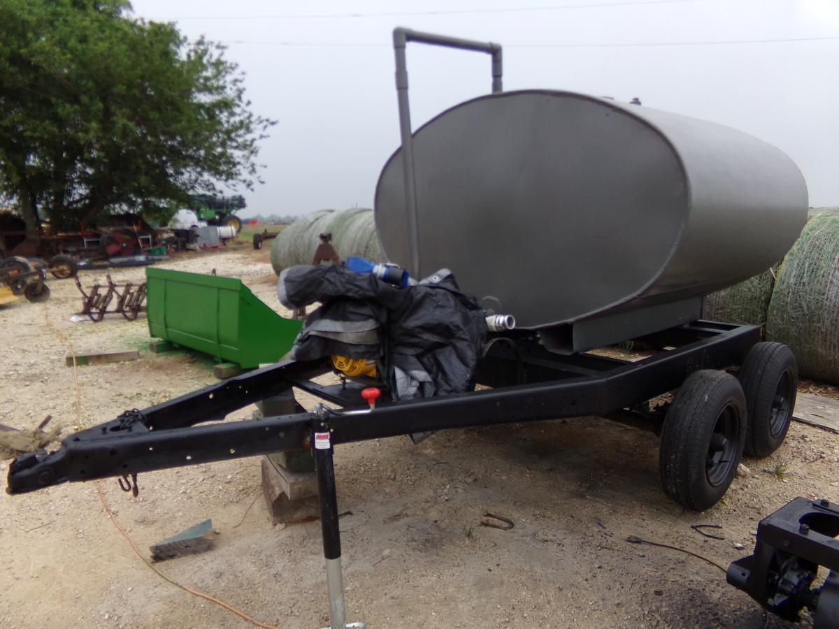 500 gallon Water Trailer