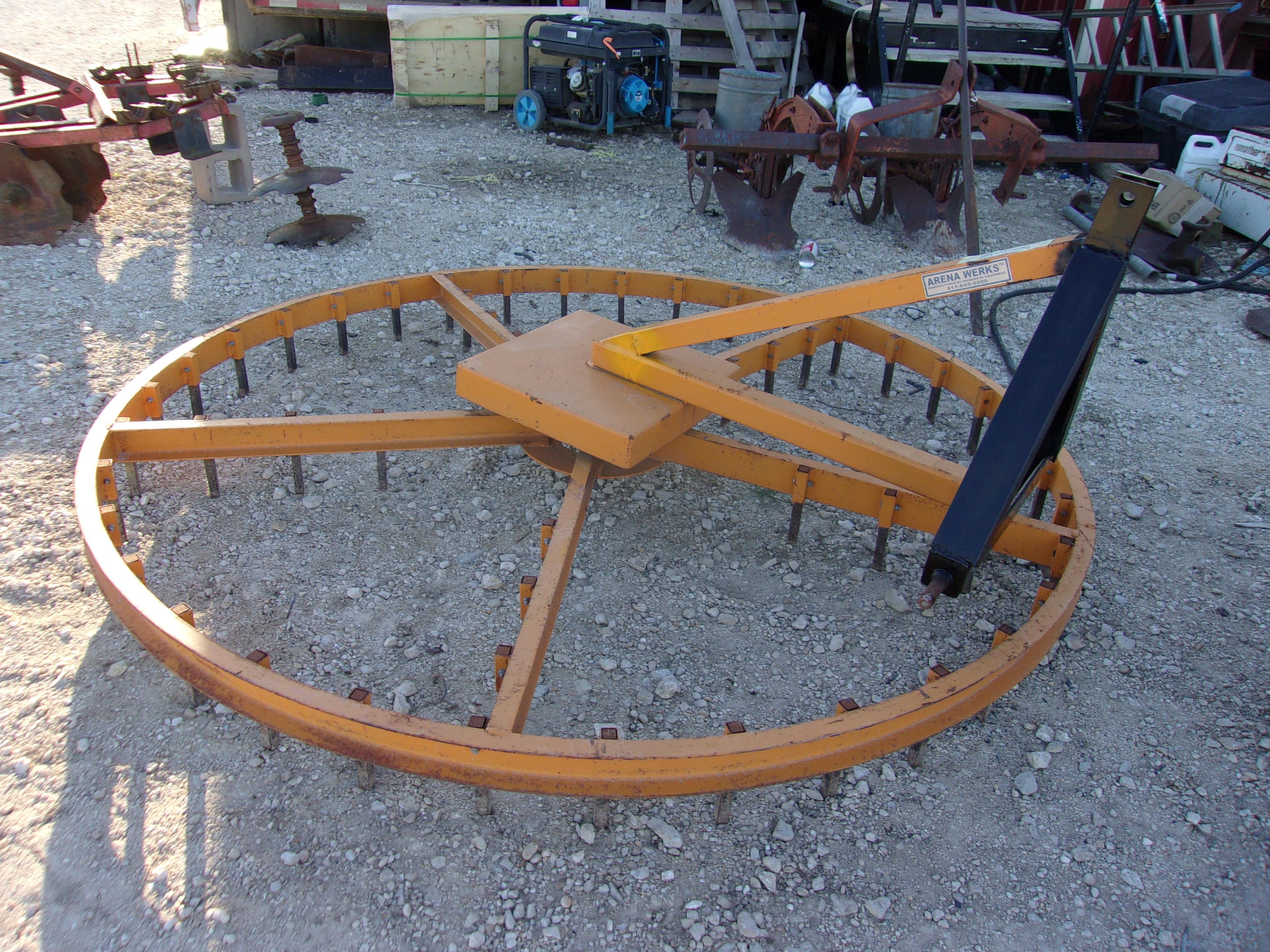 Like New 7 Ft Circular Arena Drag