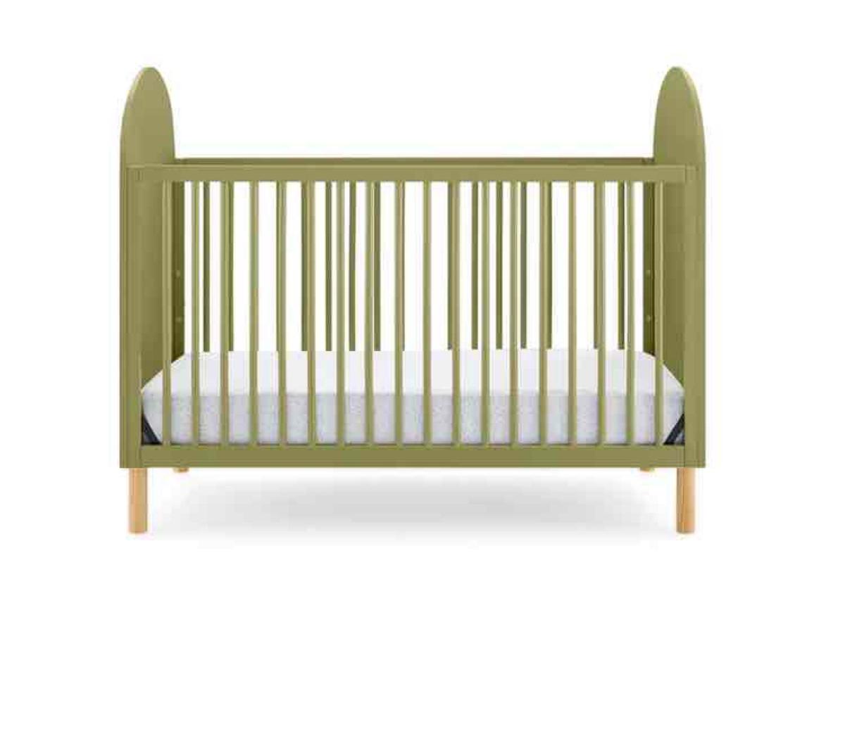 Delta Children Reese 4-in-1 Convertible Crib