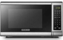 BLACK+DECKER Digital Microwave Oven with Turntable Push-Button Door