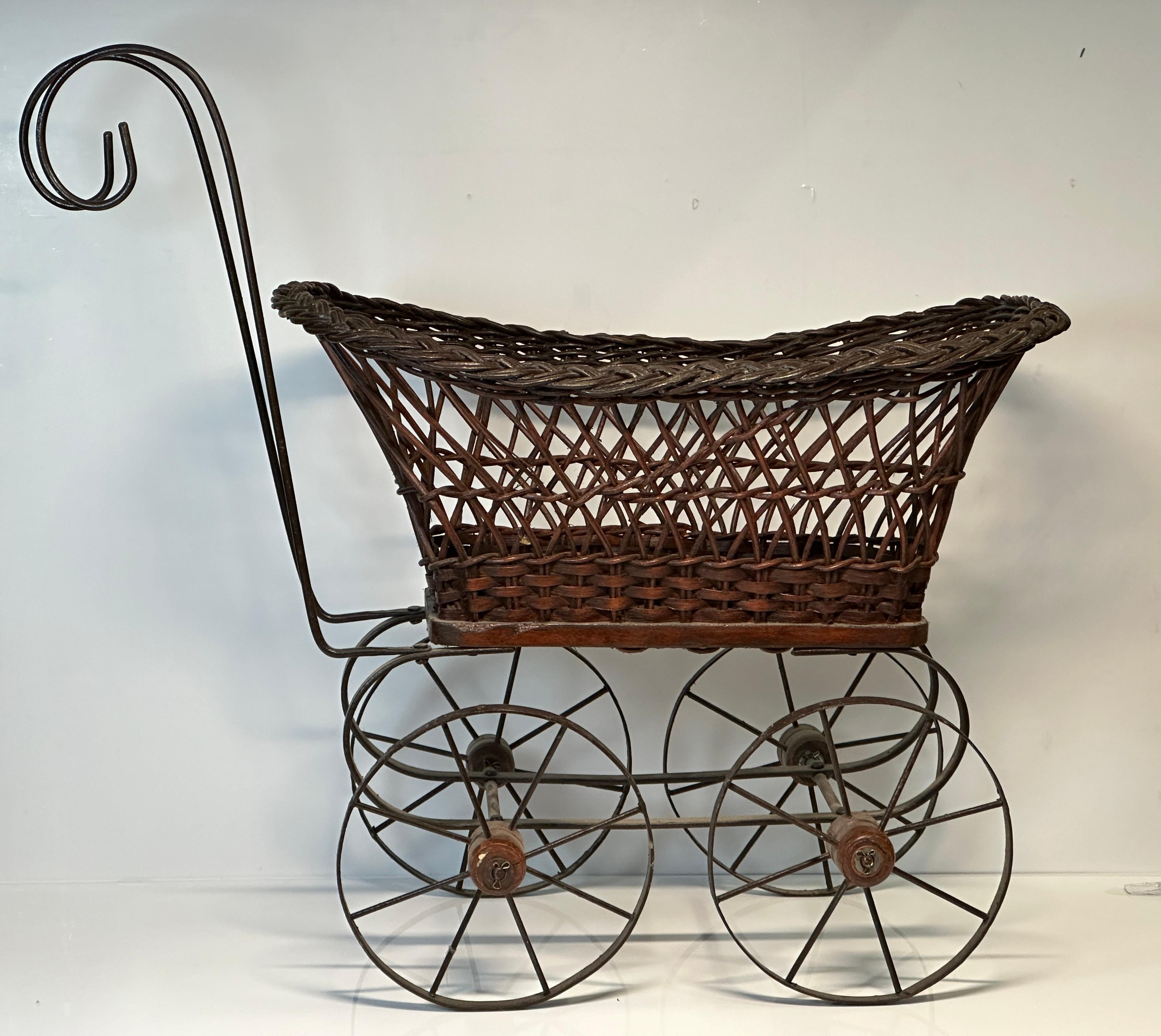 Doll Carriage