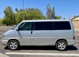 2001 Volkswagen EuroVan GLS 3 Door Mini Van