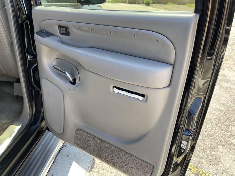 2006 Cadillac Escalade ESV 4 Door SUV