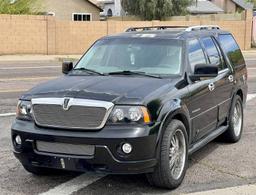 2004 Lincoln Navigator Luxury 4 Door SUV