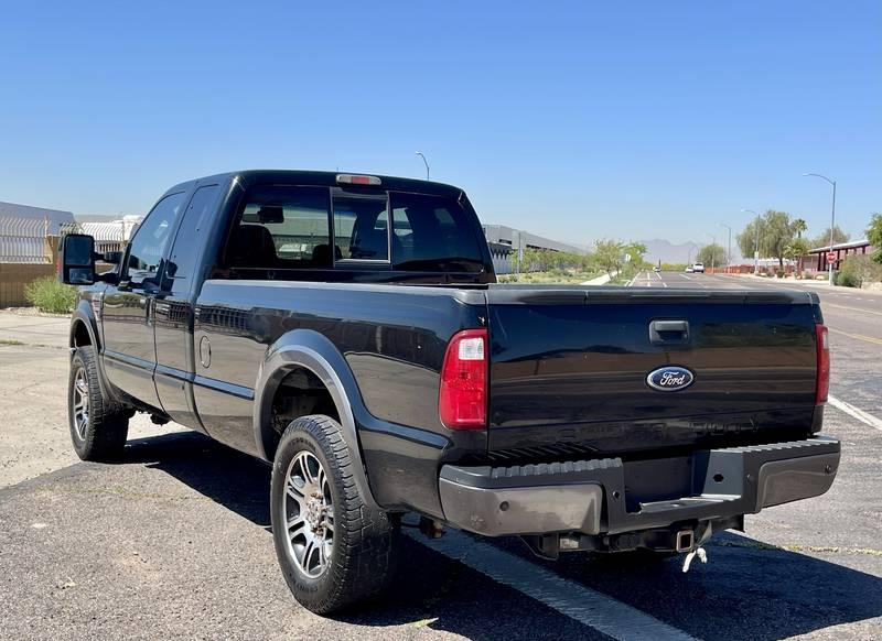 2008 Ford F-250 Super Duty 4 Door Sedan