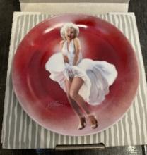 COLLECTIBLE CERAMIC PLATE - IN ORIGINAL BOX WITH PAPERS