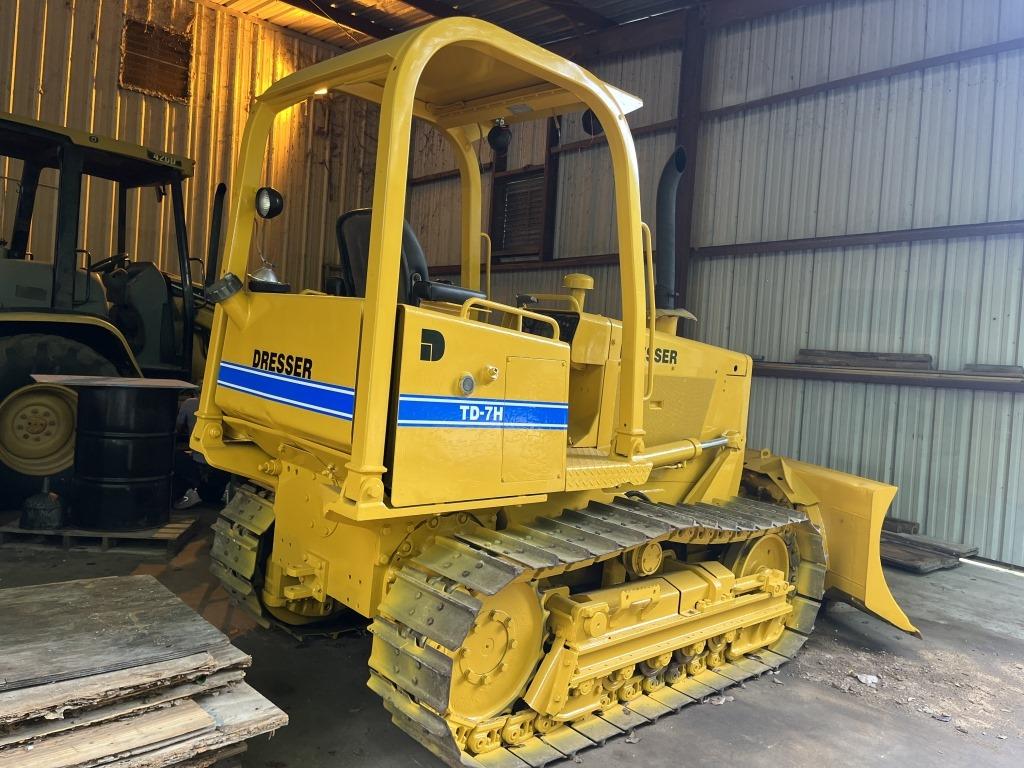 Dresser TD-7H Dozer