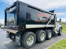 2023 KENWORTH T880 Tri-Axle Dump Truck