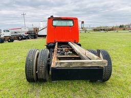 2000 INTERNATIONAL 4700 S/A Cab & Chassis