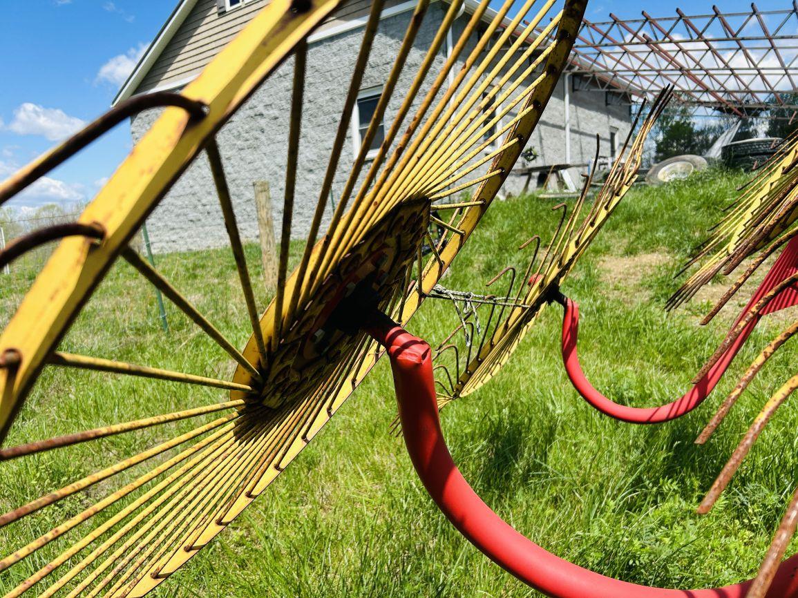 Tonutti RCS8 8-Wheel Hay Wheel Rake