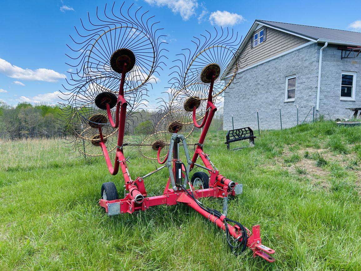 Tonutti RCS8 8-Wheel Hay Wheel Rake