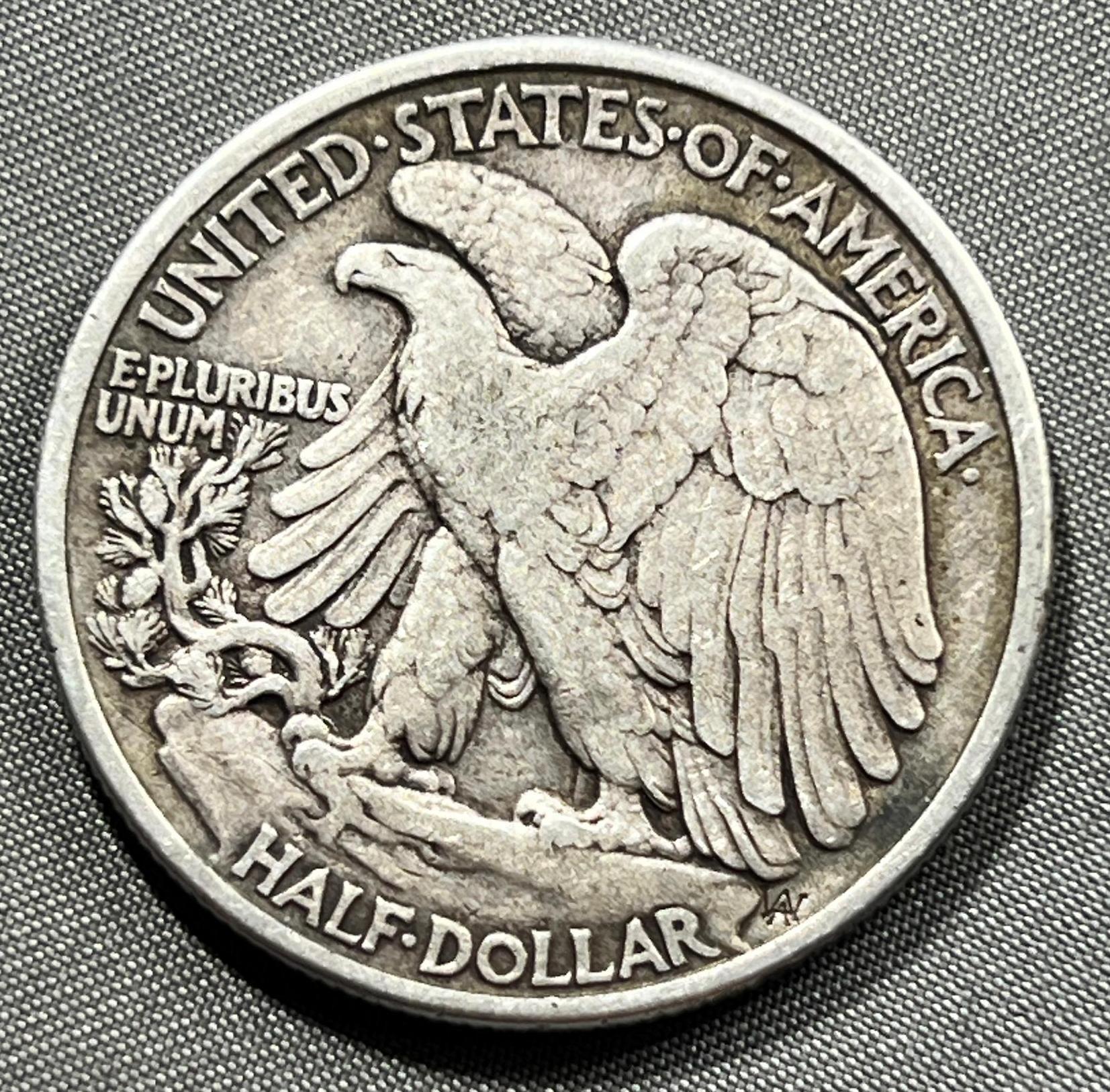 1918 US Walking Liberty Half Dollar, 90% Silver