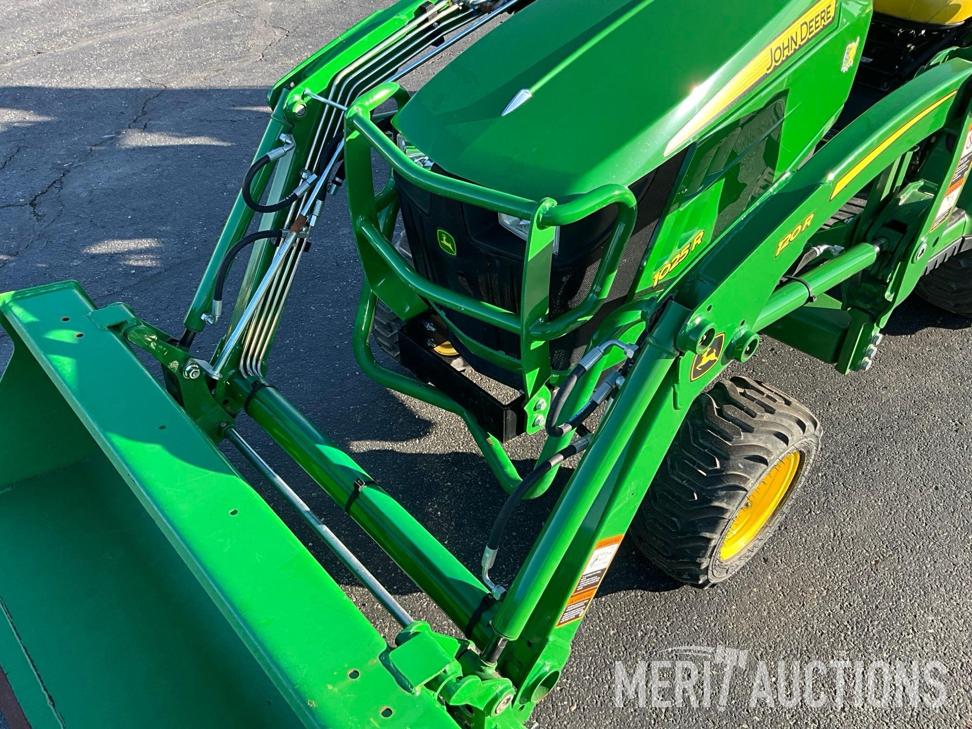 2020 John Deere 1025R