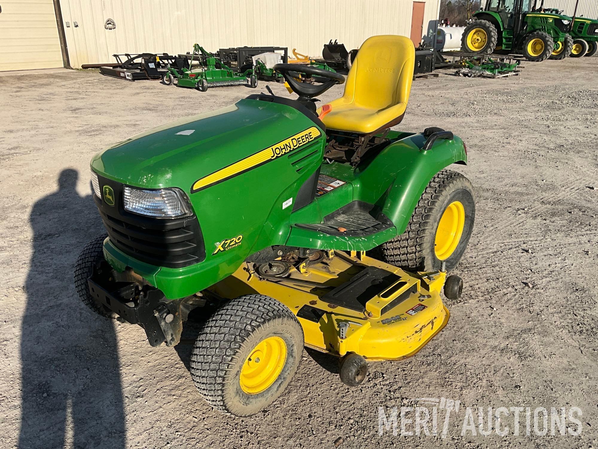 2010 John Deere X720