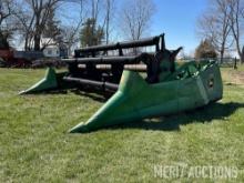 John Deere 213 13ft. platform