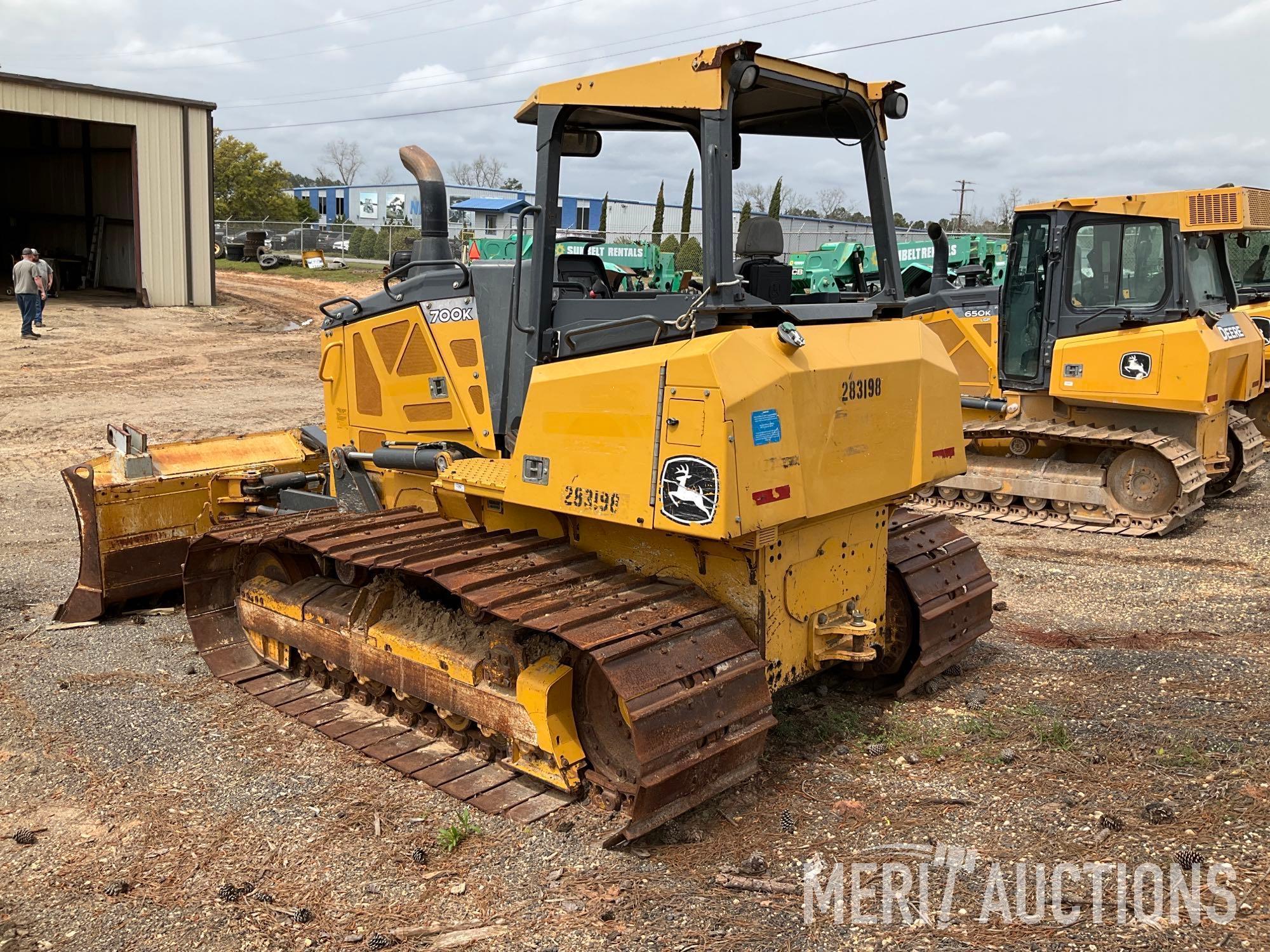 2015 John Deere 700K