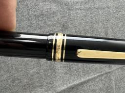 MONTBLANC MEISTERSTUCK 14K GOLD NIB NO 149 VINTAGE FAT FOUNTAIN PEN