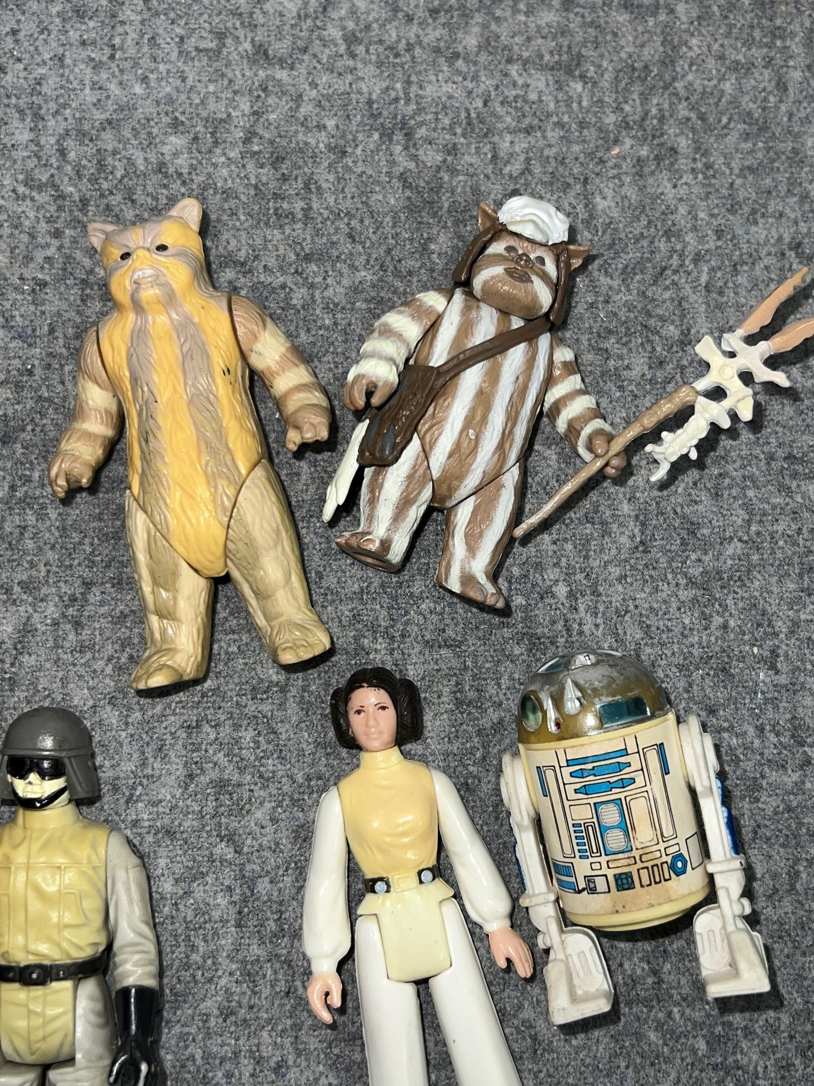 STAR WARS ACTION FIGURE TOY COLLECTION LOT