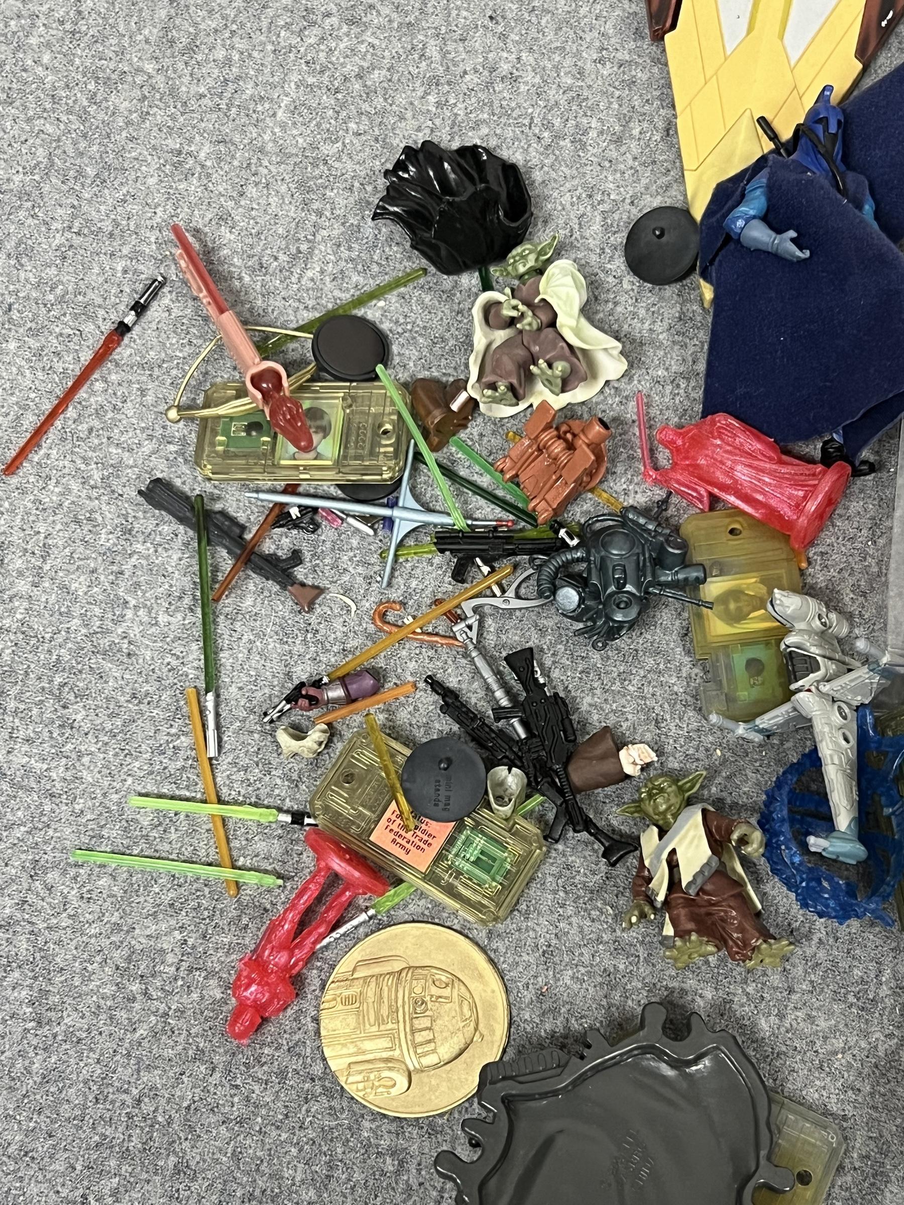 VINTAGE STAR WARS ACTION FIGURE TOY COLLECTION LOT