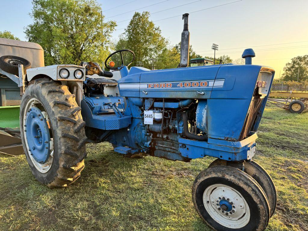 4000 Ford Tractor