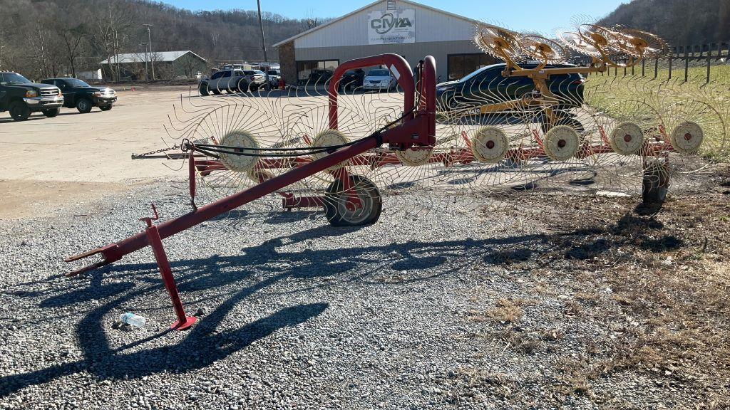 H&S 9 Wheel Hay Rake