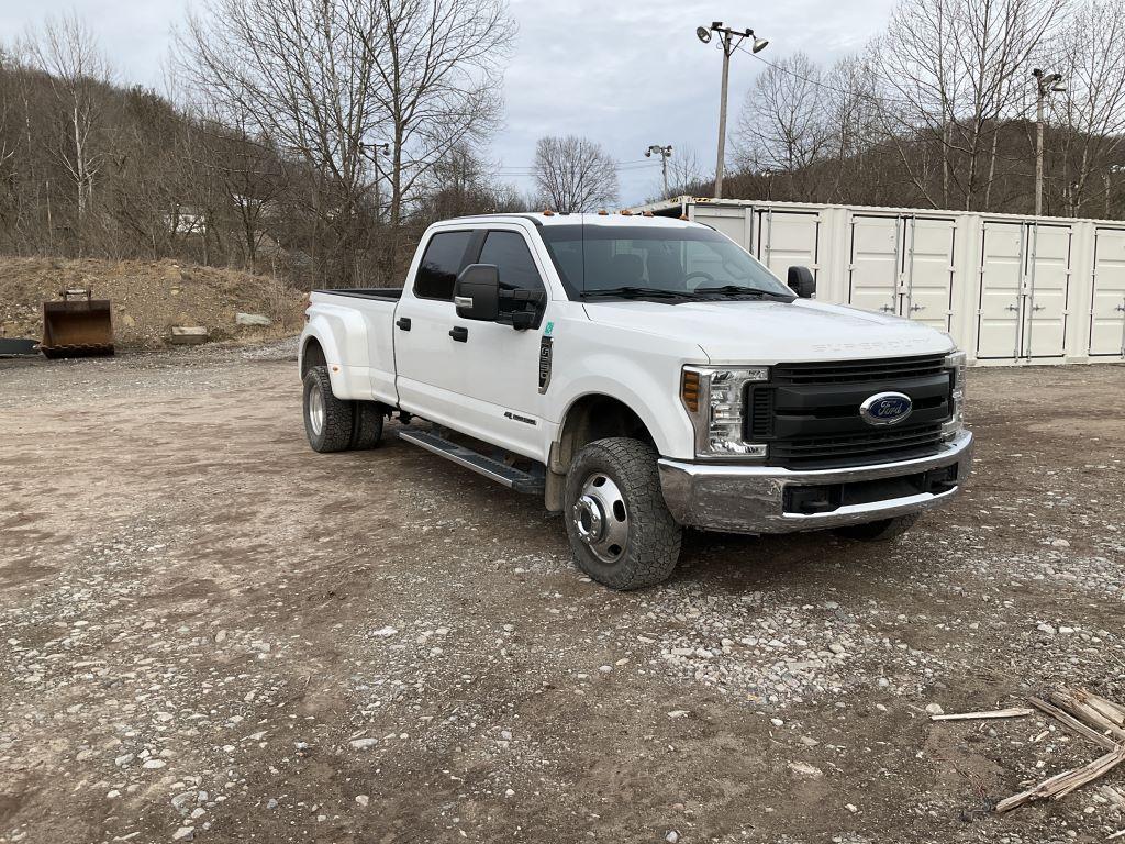 2019 Ford F350 Dually