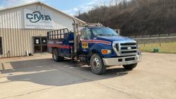 2006 Ford F750 Service Truck with Stellar Crane