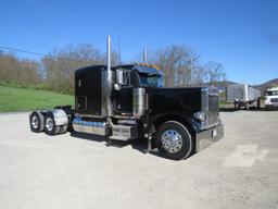 2003 Peterbilt 379,