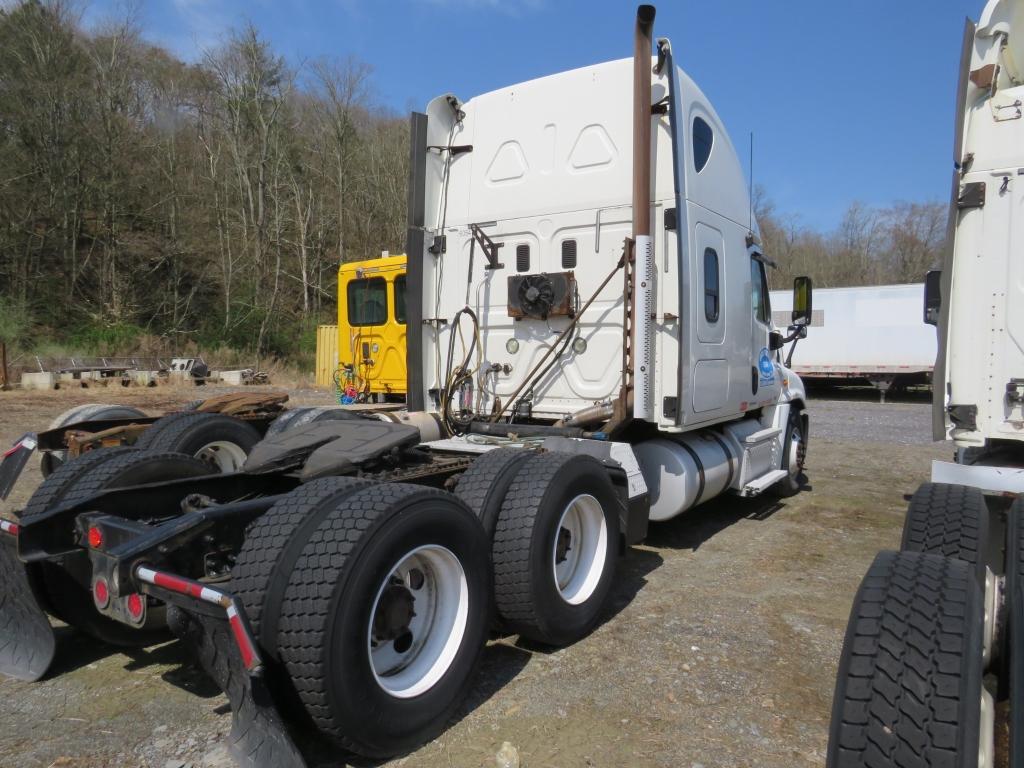 2012Freightliner Cascadia